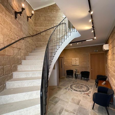 Le Voyageur By The Sea - Furnished Rooms Lárnaca Exterior foto