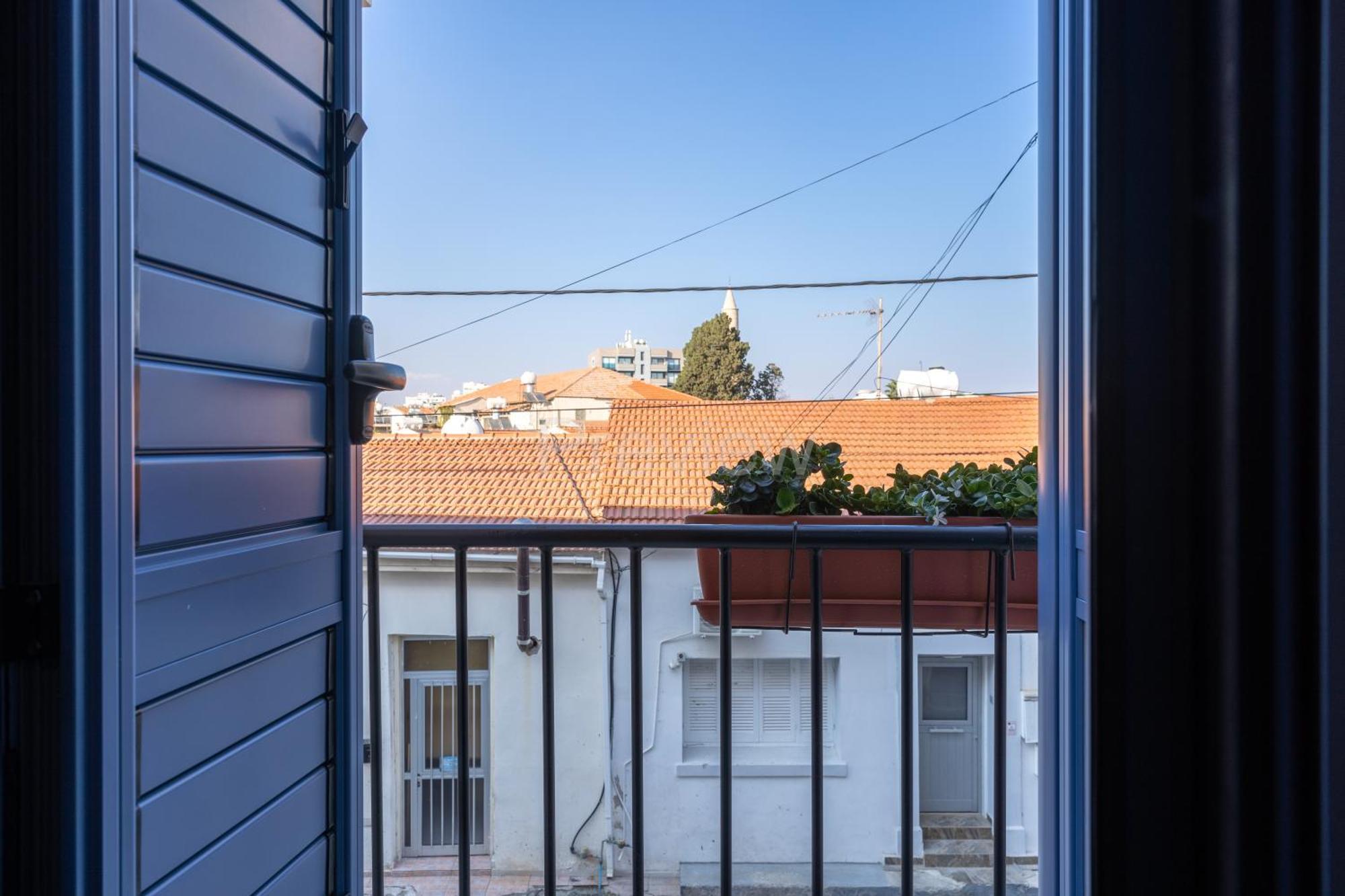 Le Voyageur By The Sea - Furnished Rooms Lárnaca Exterior foto