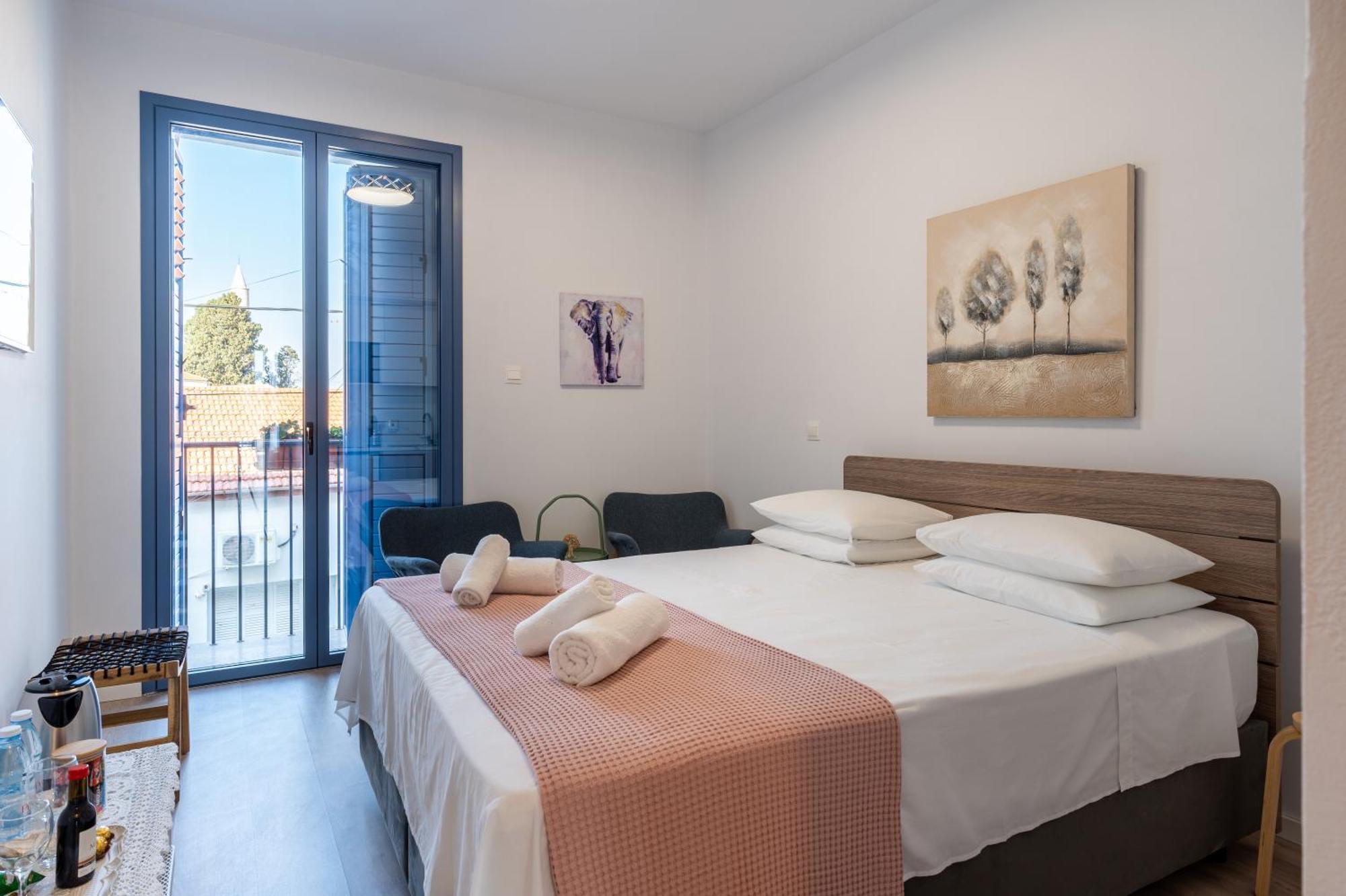 Le Voyageur By The Sea - Furnished Rooms Lárnaca Exterior foto