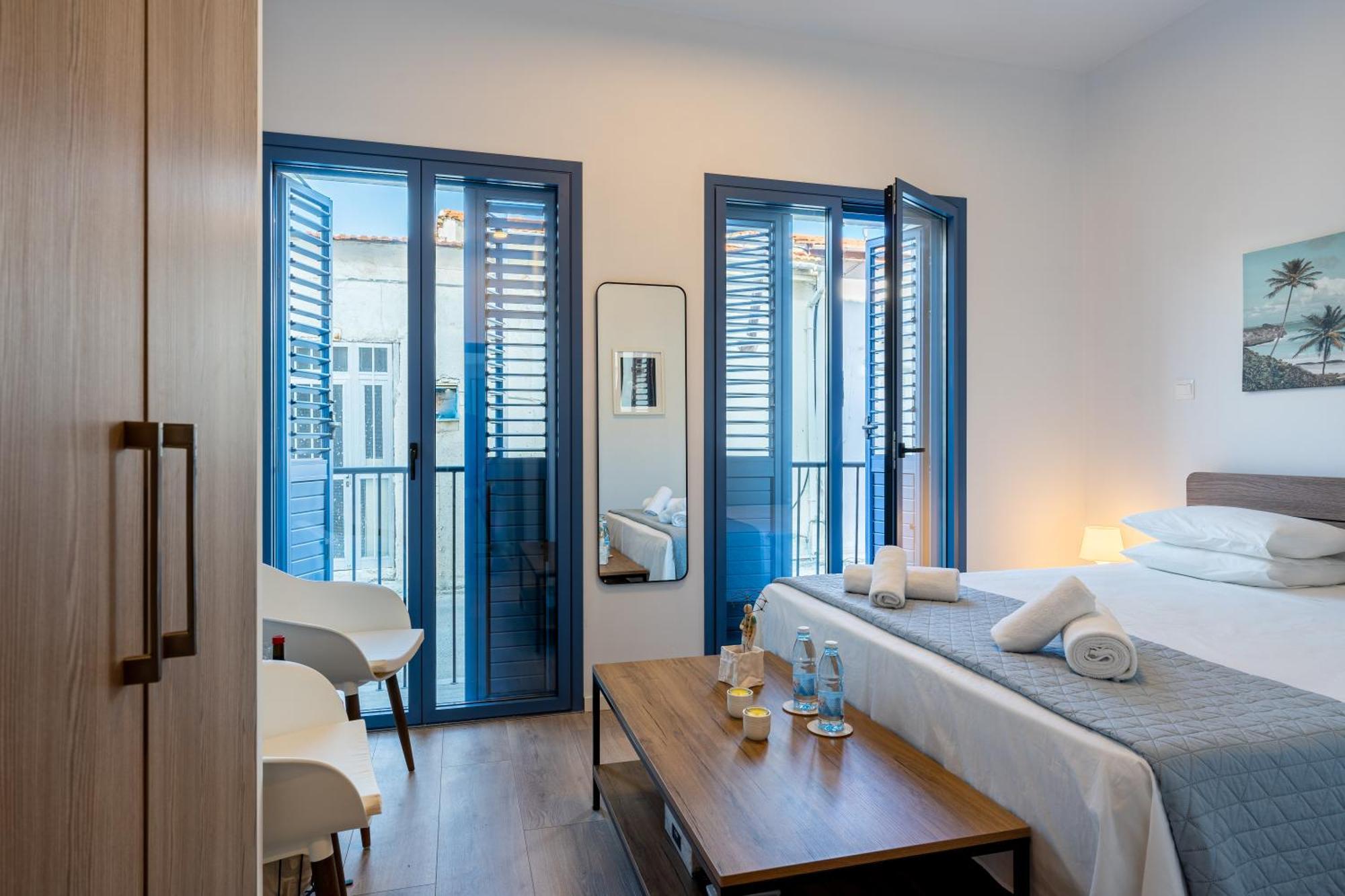 Le Voyageur By The Sea - Furnished Rooms Lárnaca Exterior foto