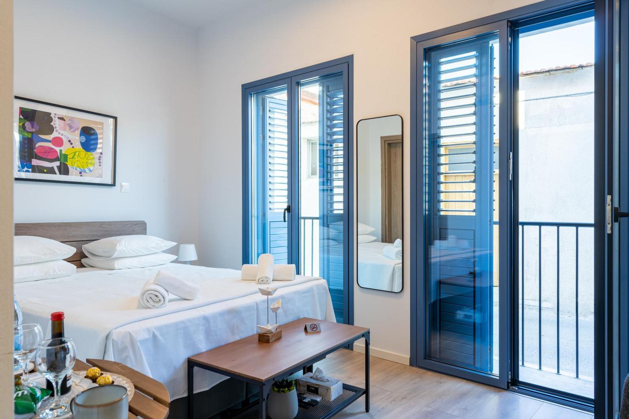 Le Voyageur By The Sea - Furnished Rooms Lárnaca Exterior foto